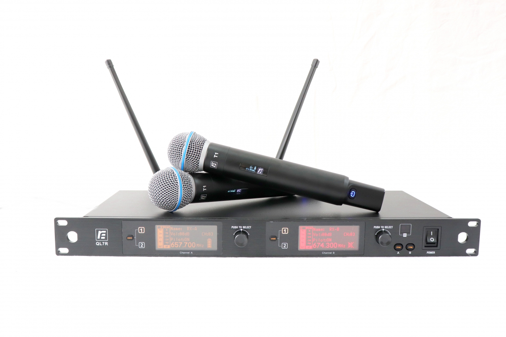 RFIntell QL7R/T1-A 651,800-683,400 МГц 2-канальная радиосистема с 2-мя ручными микрофонами в Сысерти